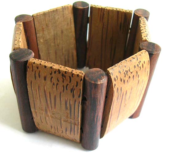 Wooden fashion store supplies rectangular and cylinder shape coconut wooden forming in fashion bangle