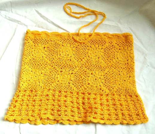 Online crochet wear wholesale supply yellow crochet top with filigree flower and square pattern design