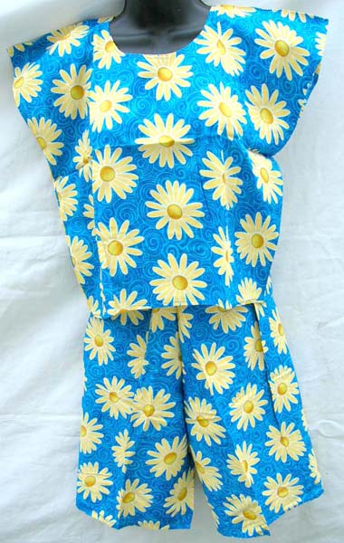 Discount Hawaii fashion wholesale supplies Hawaii style daisy flower woman set 