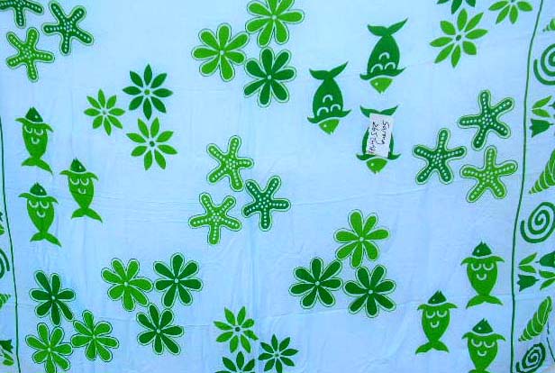 Direct importer wholesale sarong distribute tropical green flower white rayon sarong motif fish decor design  