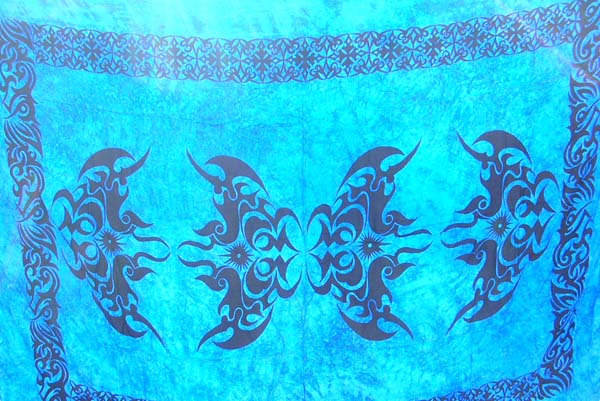 Fine wholesaler supply hot sarong light blue sarong wrap with 4 tribal tattoo design