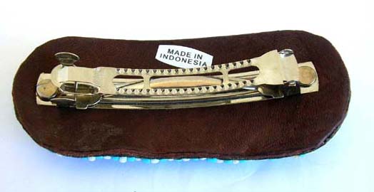 Hair barette styles supplied wholesale by unique gift factory. Hair accessory barrette clip decorated with beaded fashions  