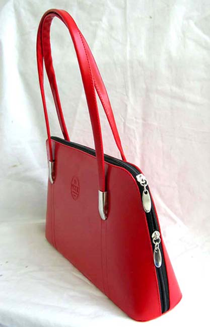 Red leather wholesale market online supply imitation solid red leather women's hand bag with zipper top 