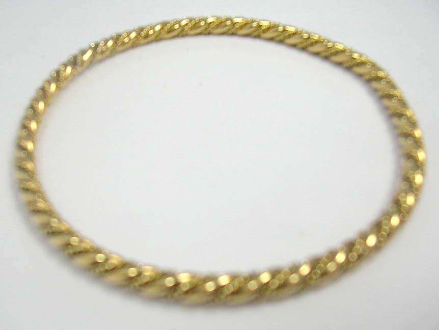 Trendy jewelry store wholesale solid circle bronze bracelet in wrapping cord design    
