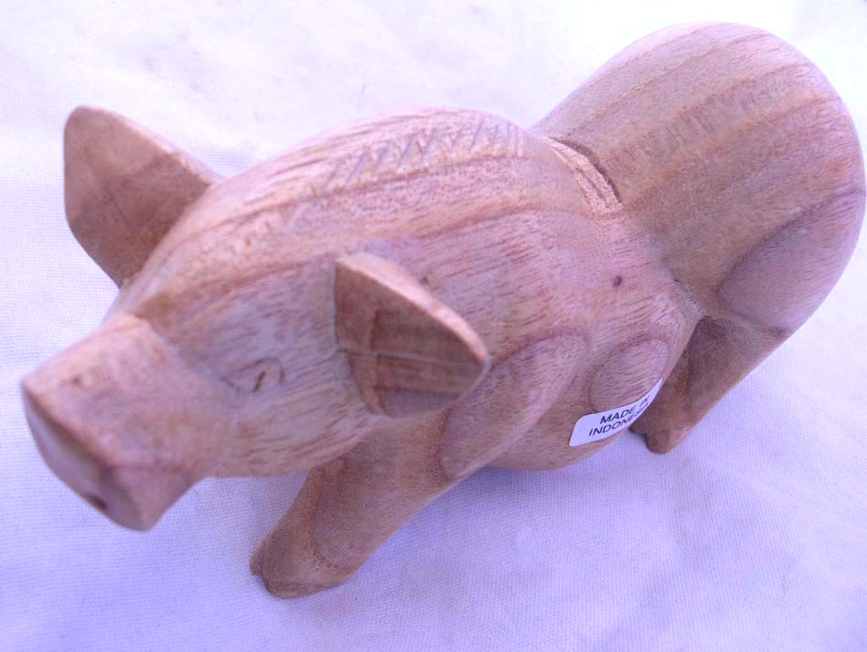 Mother's day gift online wholesale cutie's wooden pig statue  