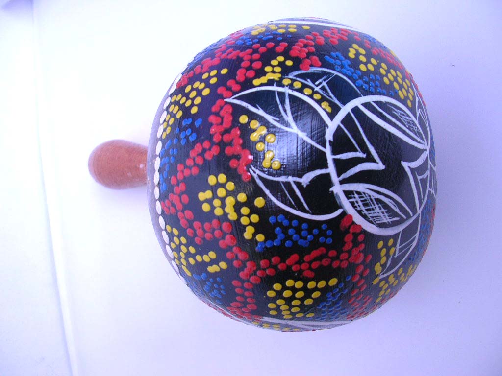 Summer discount free catalog online wholesale beautiful handicraft coconut maracas in assorted painting pattern design