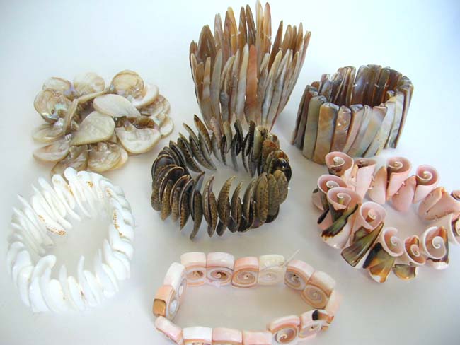 Wholesale in lots supplier online wholesale jewelry assortment randomly picked wholesale seashell group bracelet       