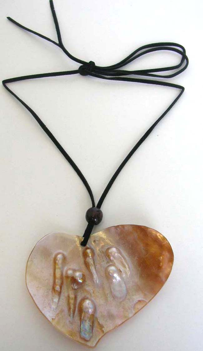 Valentine's gifts wholesale company enlarge heart shape seashell velvet necklace 