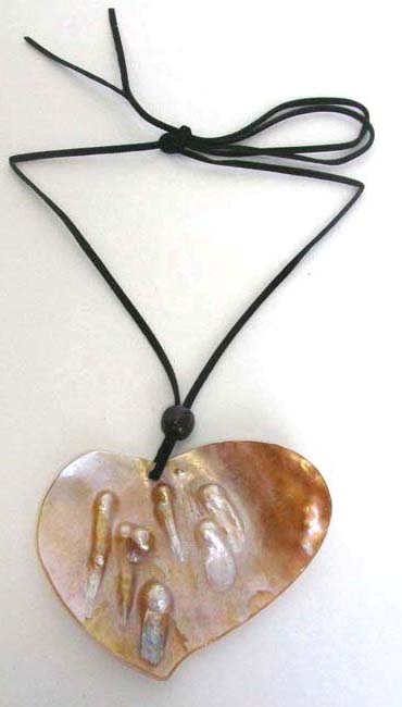 Valentine's gifts wholesale company enlarge heart shape seashell velvet necklace 