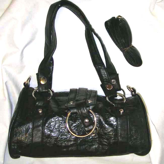 Fashion lady's handbag supplier wholesale crinkle black PVC leather handle purse    
