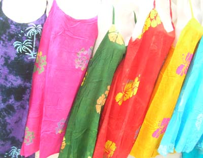 Shop online for wholesale Tank top styled, spaghetti strap mid legth dress with summer print
