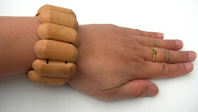 Balinese wooden bracelet with long oval beads, export wholesale outlet
