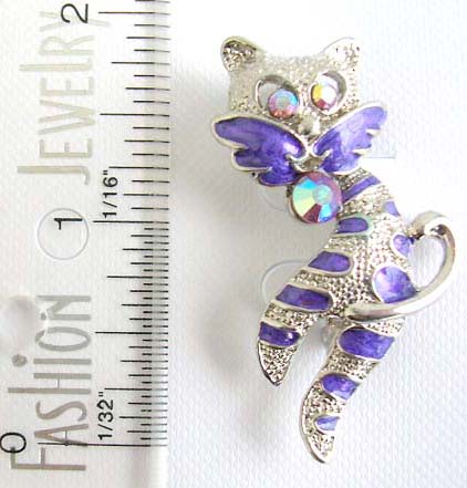 Wholesale company supply animal lover pins fashion enamel cat pin wtih 3 cz stone embedded 