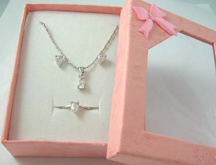 engagement jewelry and wedding set with diamond cz wholesale supplier, silver plated chain necklace, stud earring and ring with a clear cz stone in pearl-shaped design