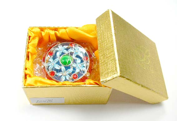 wholesale fantasy jewelry supply packaging supplier, enamel jewelry box in red with flower pattern design