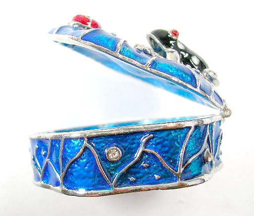 costume animal gift display, jewlelry cases, online wholesale supply blue enamel jewelry box with a black frog and a red bug     
