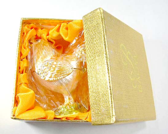 farm animal jewelry cases display wholesale company supply gold and silver enamel jewelry box in hen standing figure with magnetic lock