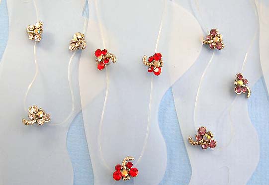 wholesale anklet dragonfly with cubic zirconia supplier online - anklet with clear band and mini cz inlaid in dragonfly design  