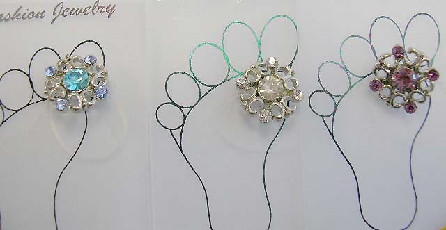 lady's adjustable toe ring sandal fashion jewelry supplier wholesale toe ring feature cz flower with clear band  
