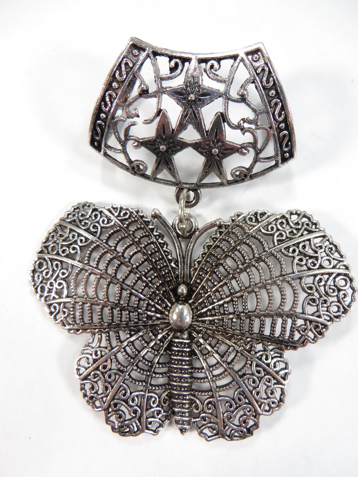 pendant1-16a
