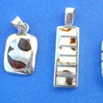 earring and pendant jewelry set . Assorted tiger seashell sterling silver pendant, randomly picked by our warehouse staffs.