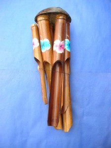 medium size blue and pink hibiscus flower painting bamboo wind chime made in Bali Indonesia 17 to 18 inches long from top coconut to end of the longest bamboo pipe
