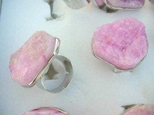 genuine chunky gemstone fashion rings, adjustable sizes stone size around 1 to 1.5 iches