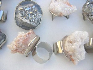metalic-gemstone-ring-9d