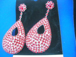 rhinestone-dangle-studs-earrings-1h