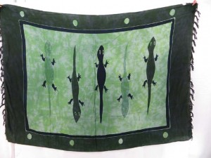 green black lizards sarong