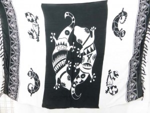 black and white large gecko sarongs