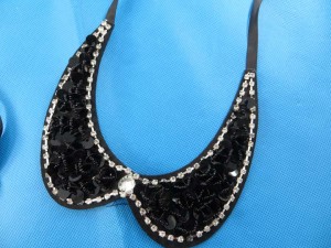 collar-necklaces-black-2b