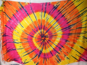 mixed designs swirls circles tie dye sarongs assorted designs randomly picked by our warehouse staffs