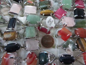 mixed colors genuine agate stone and gemstone rings size randomly picked between 6 to 10