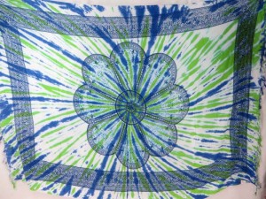 giant daisy mandala on centre tie dye sarong assorted designs randomly picked by our warehouse staffs