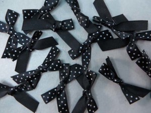 black polka dots satin ribbon butterfly bow applique / scrapbooking craft DIY / wedding decoration