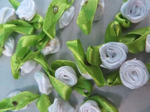 mixed colors satin ribbon rose flower applique / scrapbooking craft DIY / wedding decoration