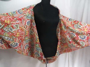 bat wing fashion kaftan in vintage rose and paisley design