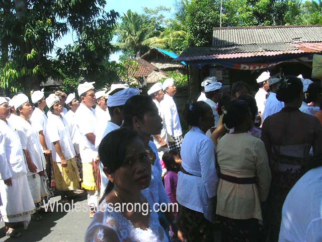 religious-ceremony-in-bali-06