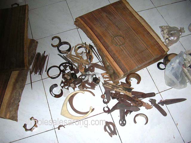 village-craftsman-02