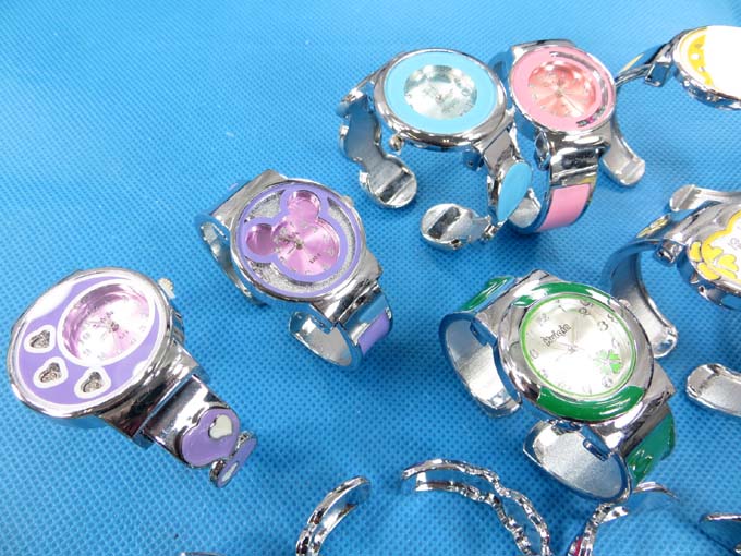 enamel-bangle-watches-1b