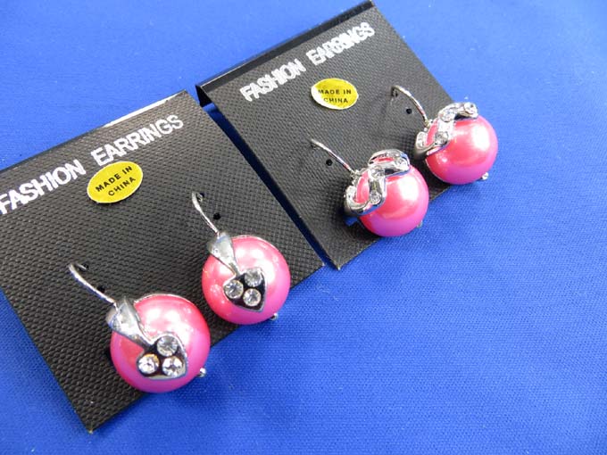faxu-pearl-earring-1b