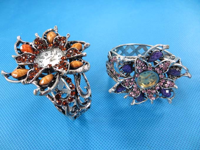 rhinestone-retro-bangle-watches-1d