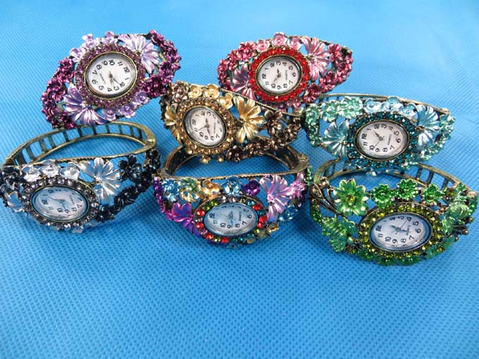 rhinestone-retro-bangle-watches-5b