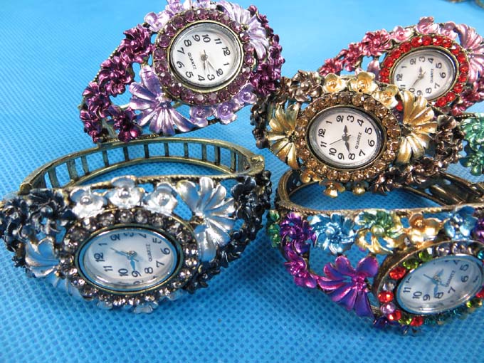 rhinestone-retro-bangle-watches-5c