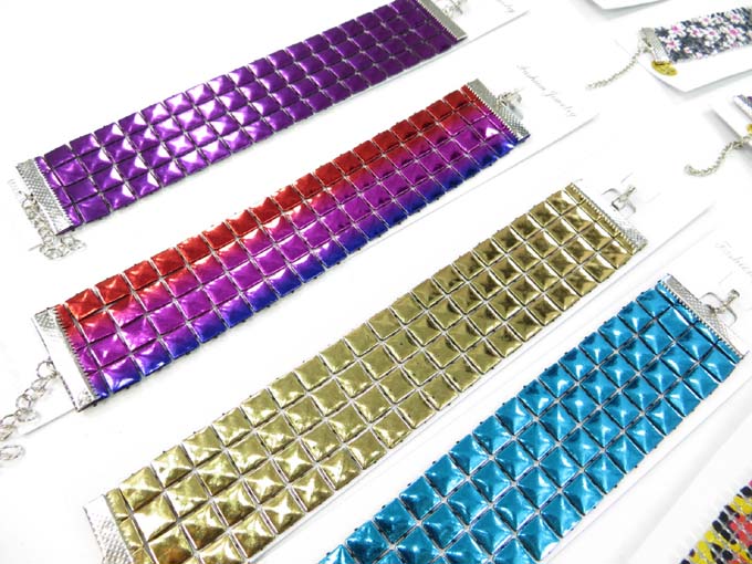 soft-metal-bracelets-3c