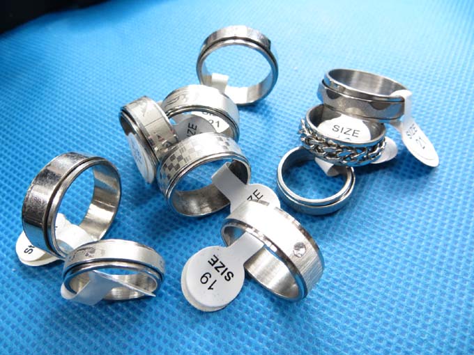 stainless-steel-rings-mix-2b