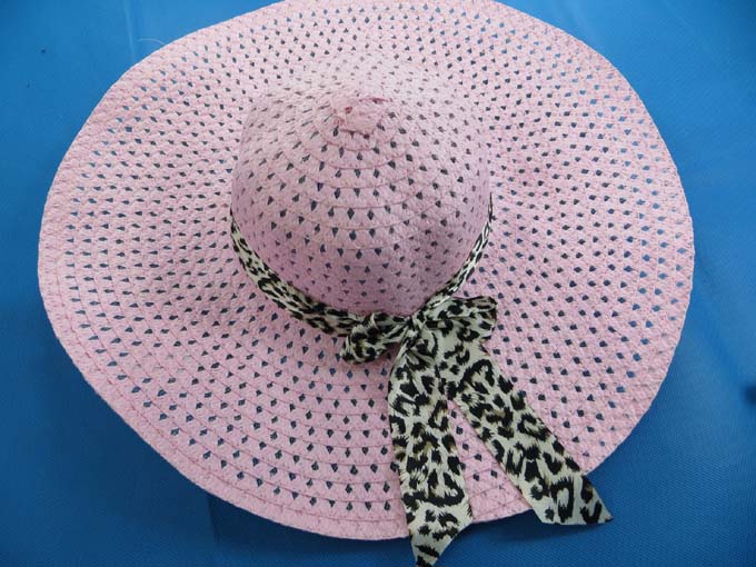 straw-hat-3c