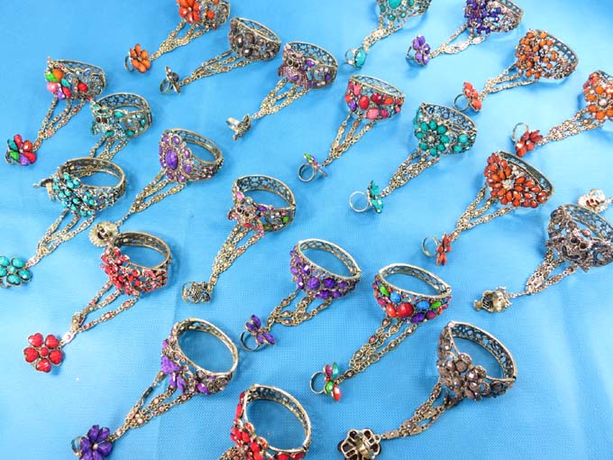vintage-armor-slave-bracelet-1n