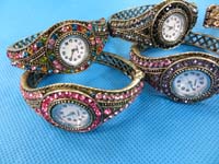 rhinestone-retro-bangle-watches-3c